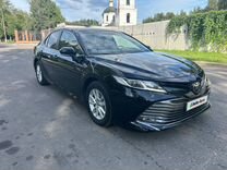 Toyota Camry 2.5 AT, 2018, 133 300 км, с пробегом, цена 2 495 000 руб.