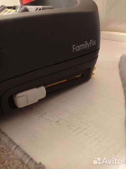 Автокресло Maxi cosi