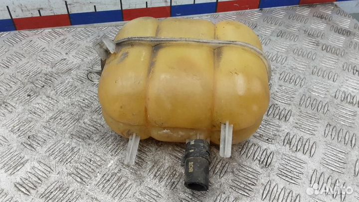 Бачок расширительный Chrysler Grand Voyager