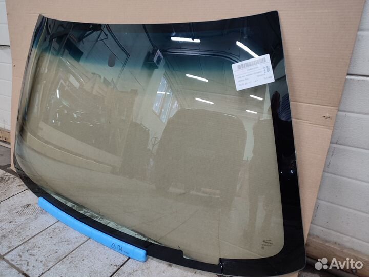 Стекло лобовое Pontiac Grand AM / Buick Skylark