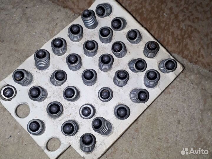 Лампа накаливания 24V 1.2W B8.5D 30 штук StartVolt