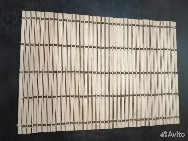 Циновки на стол. натуральный материал