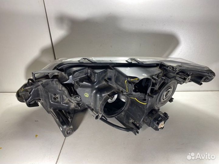 Фара галогеновая передняя правая Nissan X-Trail