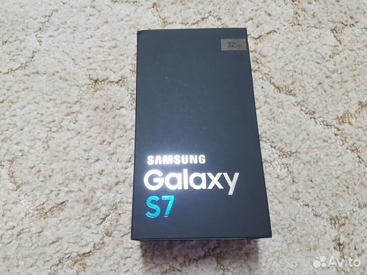 Коробка от Samsung S7