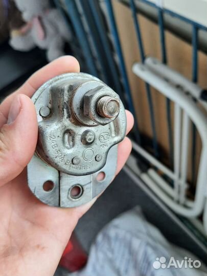 Размыкатель массы 24В 50А