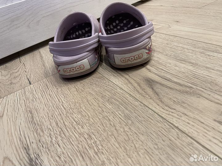 Шлепанцы crocs