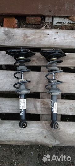 Стойки задние Nissan Sunny FB15