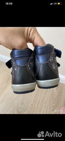 Ботинки демисезонные для девочки 20 размер
