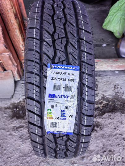 Triangle TR292 235/75 R15