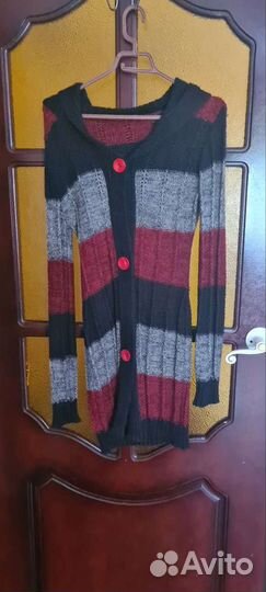 Женские вещи 42-44