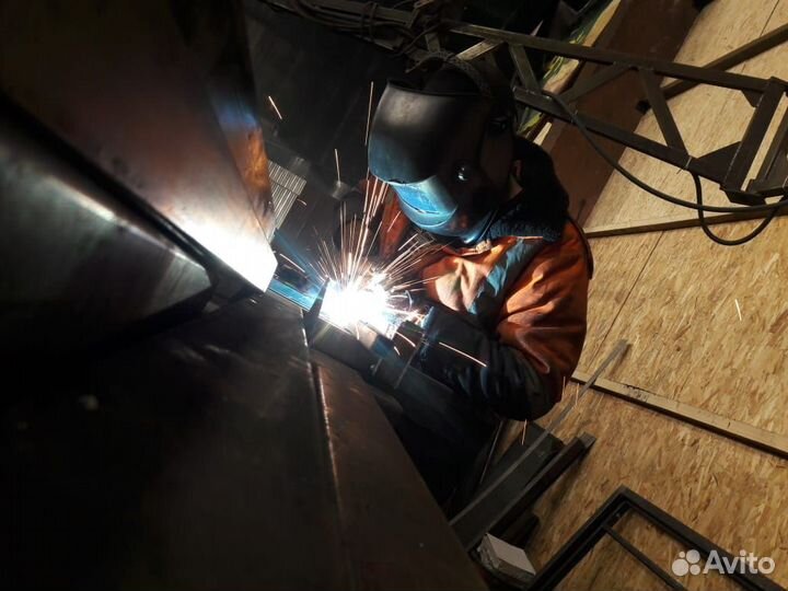 Сварщик в цех