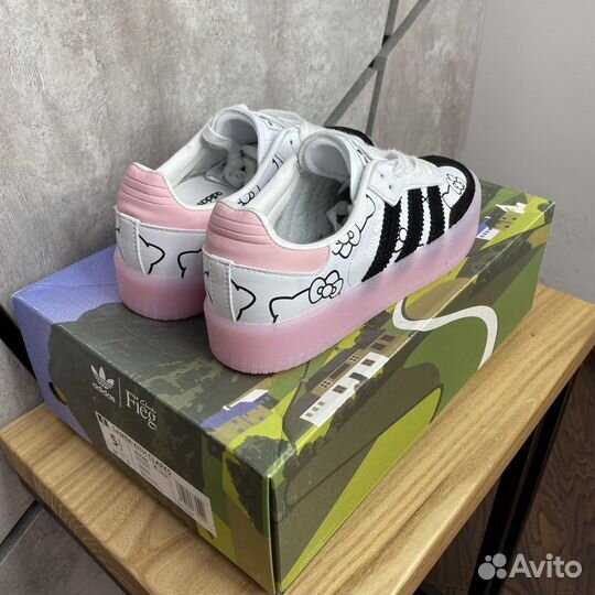 Adidas Samba Vegan 2.0 x Hello Kitty