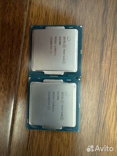 Процессор Intel Pentium G4500