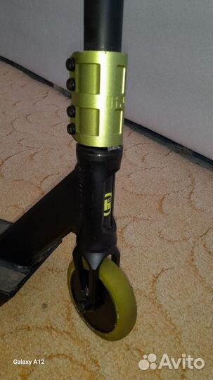 Трюковой самокат hipe h5