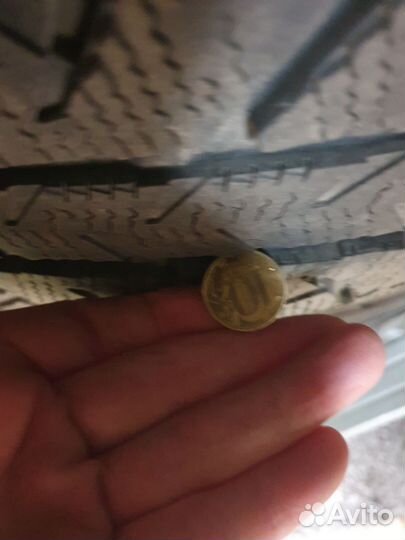 Bridgestone Blizzak Ice 235/55 R19 105T