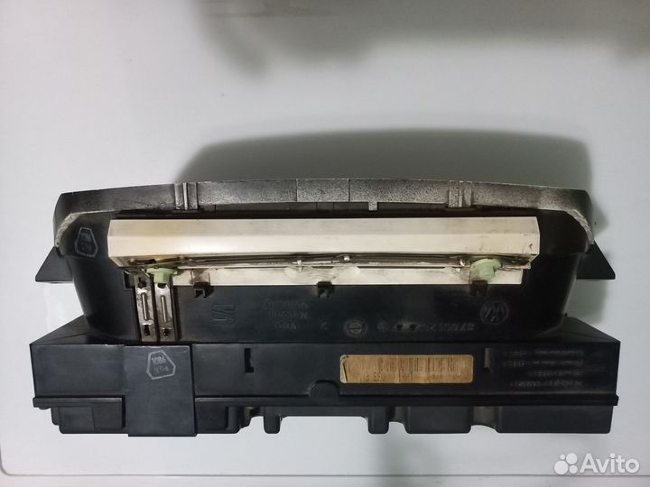 Приборная панель golf 3