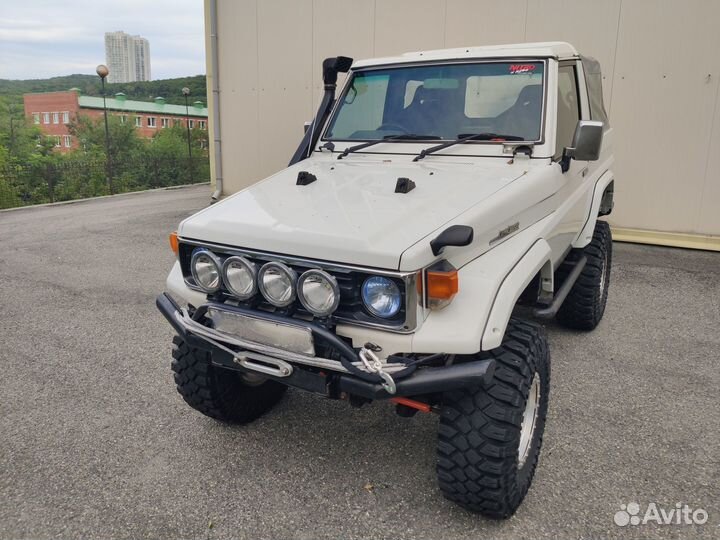 Toyota Land Cruiser, 1996
