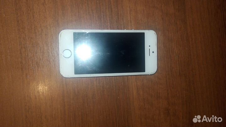 iPhone 5S, 16 ГБ