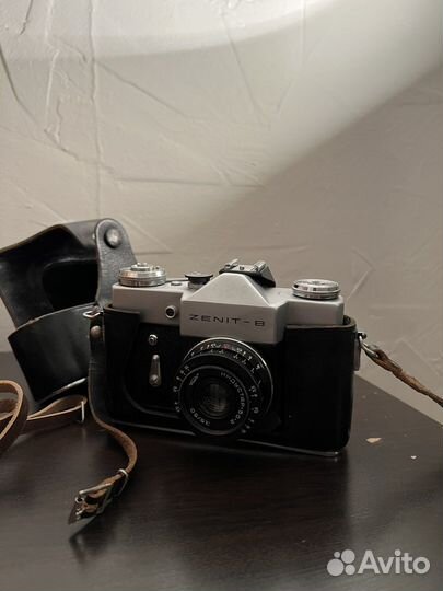 Плёночный фотоаппарат Zenit-B