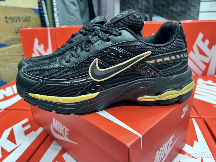 Кроссовки nike