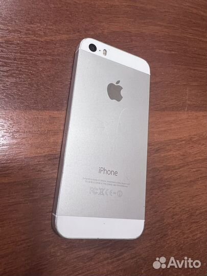 Телефон iPhone 5s