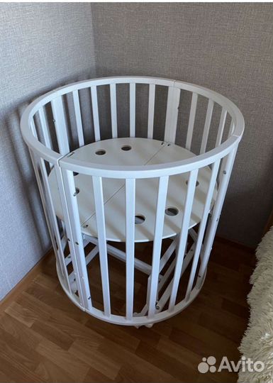 Детская кроватка трансформер с маятником