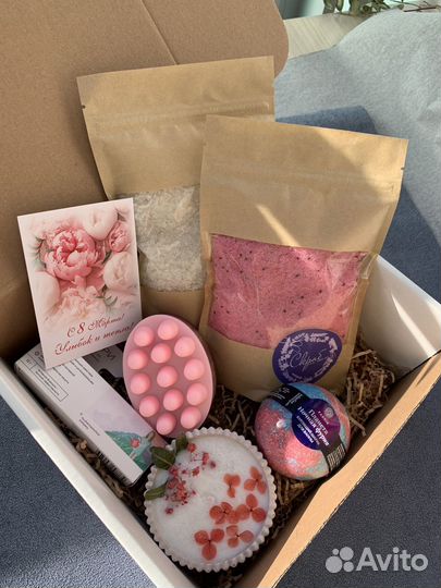 Подарочный бокс для девушки