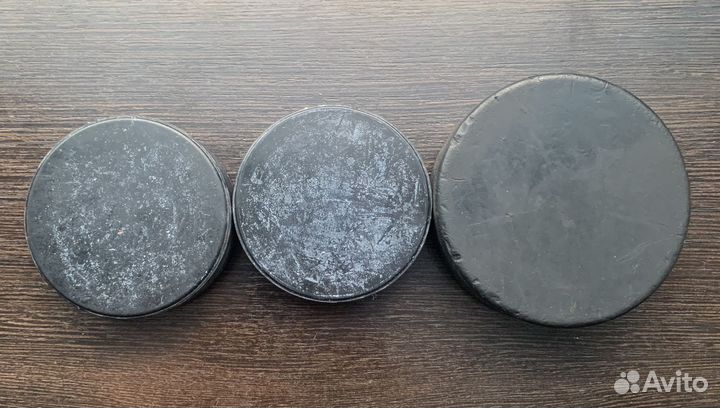 Шайба хоккейная