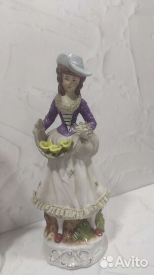 Фарфоровые статуэтки