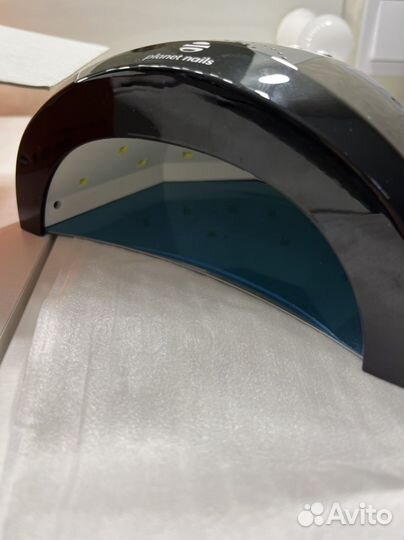 Лампа для ногтей