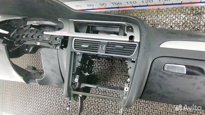 Панель передняя салона (торпедо) Audi A4 B8/8K