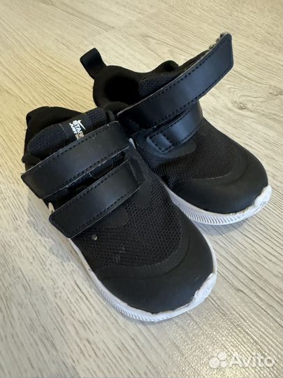 Кроссовки nike детские