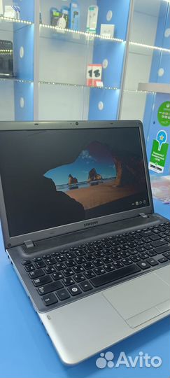 Ноутбук Samsung