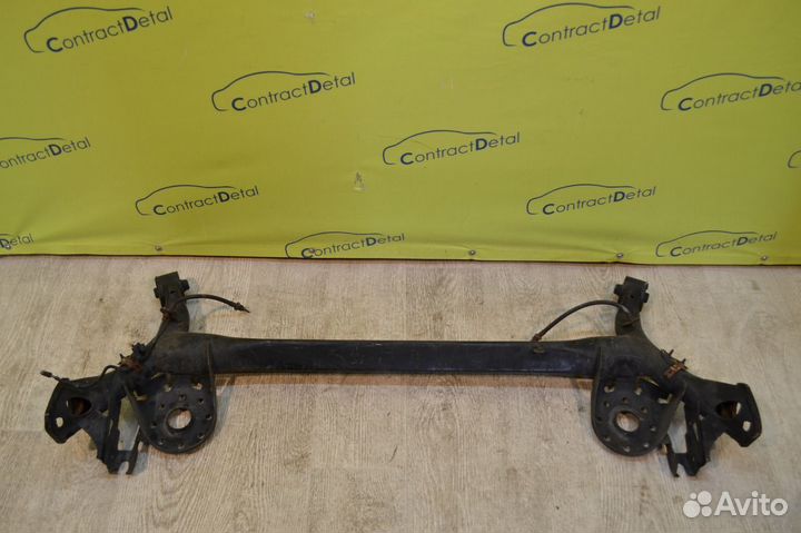 Балка задняя Тойота Ярис 2005-2011 под барабаны