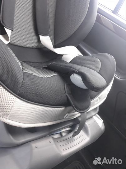 Детское автокресло Carmate Ailebebe Swing Moon