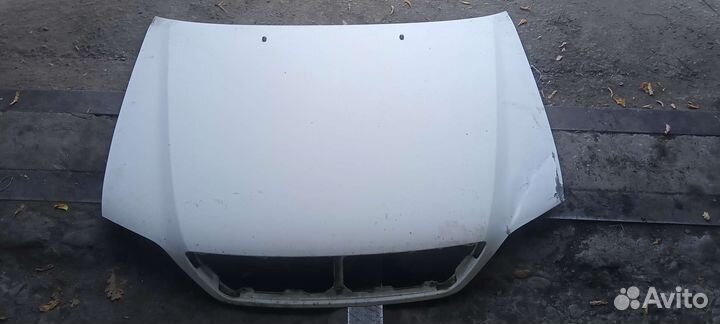 Капот Тойота vista 50