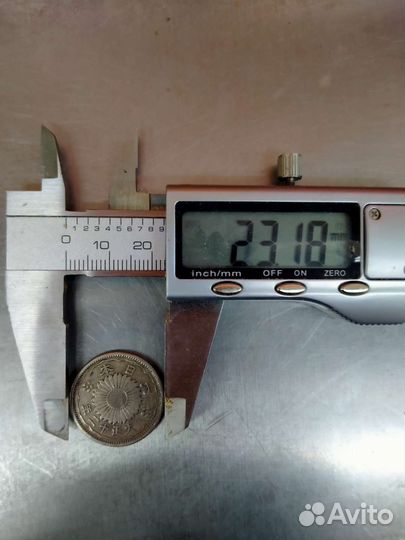 Серебро монета