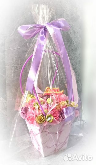 Шоколадные букеты,сумочка с шоколадом