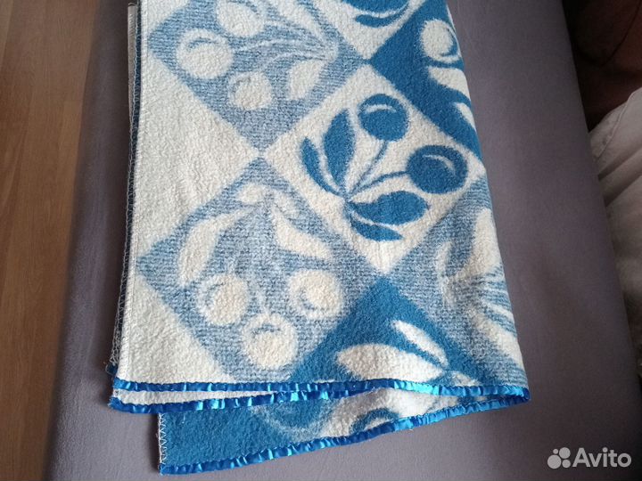 Детское шерстяное одеяло