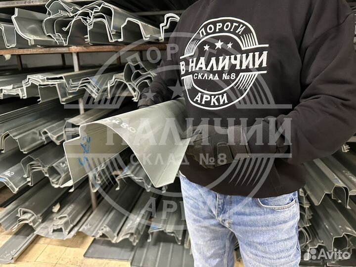 Левый порог Toyota Land Cruiser 80