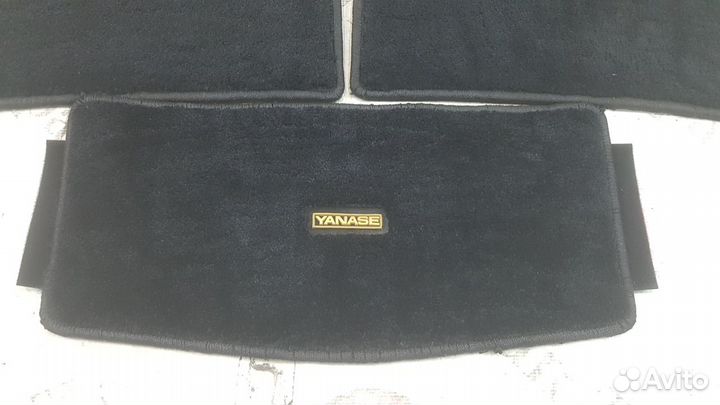 Коврики салонные на Mercedes-Benz W208