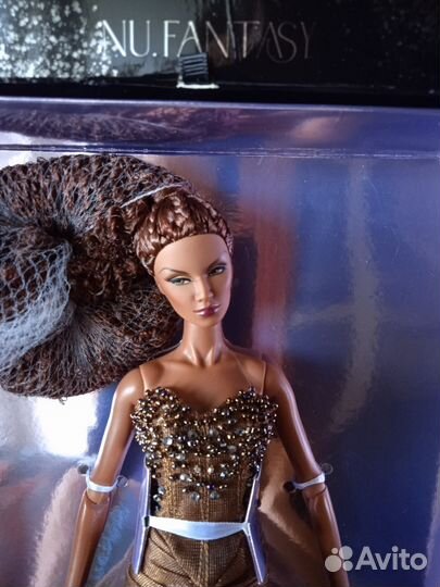 Korinne Dimas новый комплект