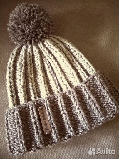 Шапка женская вязаная