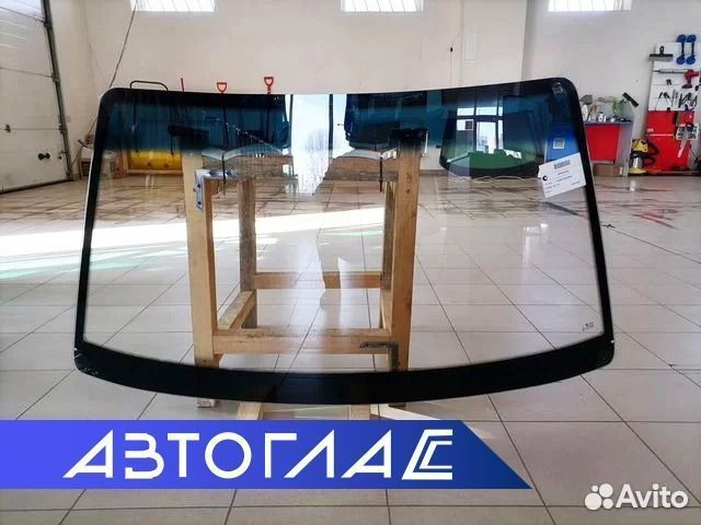 Стекло лобовое Ford Focus III с окном под дд