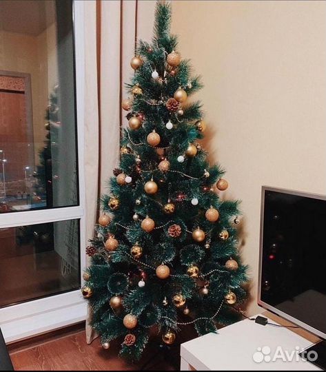 Елка искусственная