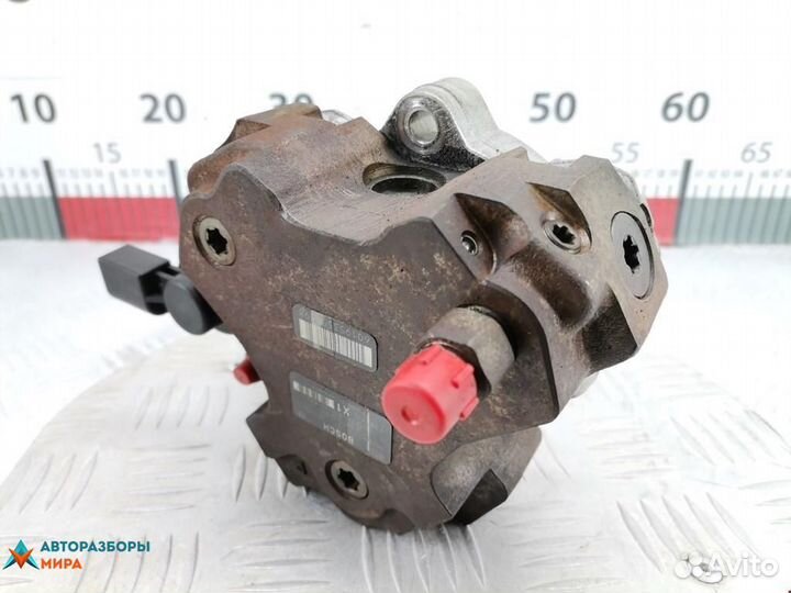 Тнвд BMW 3 E90/E91/E92/E93 2005 13518511824