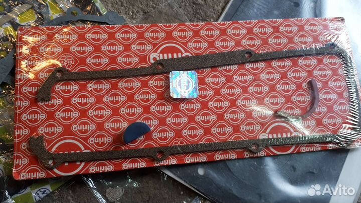 Продкладка крышки клапанов Audi 80