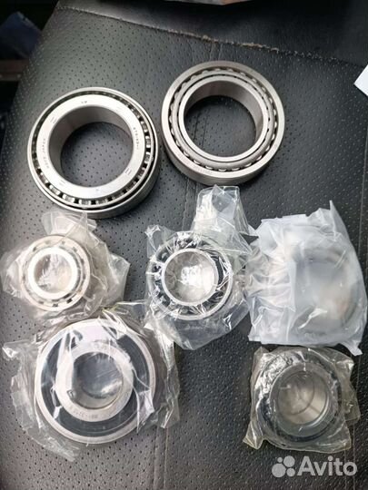 Комплект подшипников VW transporter 2004 FJL * AXB