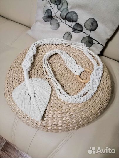 Подвес для двух шляп