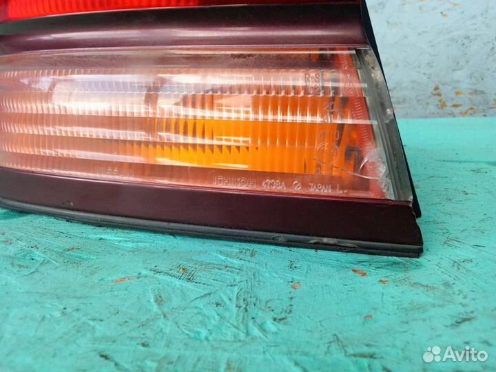 Задний левый фонарь Nissan Maxima A32